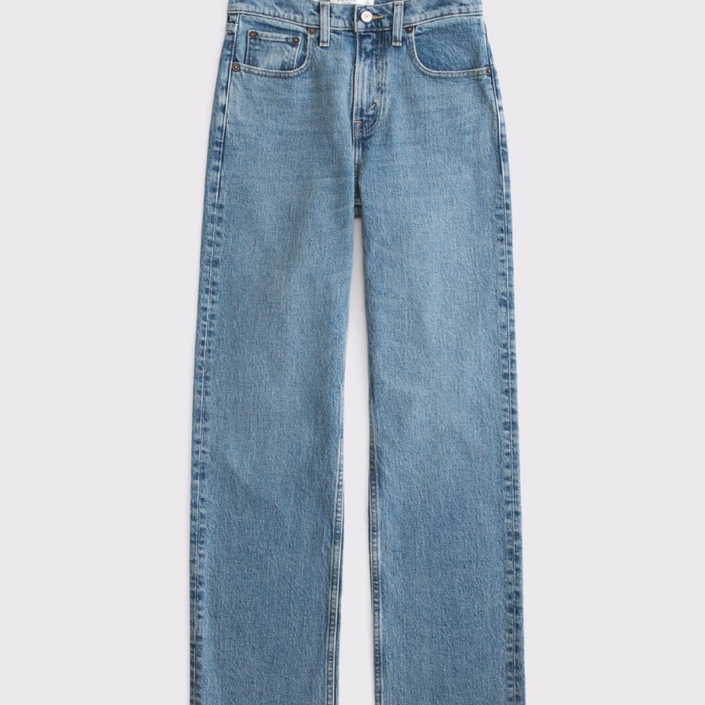 Abercrombie & Fitch Curve Love High Rise 90s Relaxed Frayed Hem Jeans (16/33)